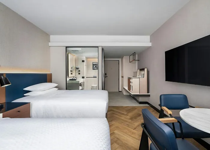 Four Points By Sheraton Bangkok, Sukhumvit 22 Hotel